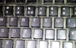 电脑密码错误问题解决方法（更换键盘后密码错误怎么办）