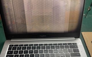 电脑换显示器遇到识别错误的原因和解决方法（探究电脑更换显示器时出现的识别错误，以及如何解决）