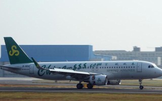 A320飞机的卓越性能与创新技术（以A320为例，探索现代民航飞机的关键特点与前沿发展）