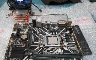如何以新装电脑升级主板？（一步步教你更换电脑主板，升级电脑性能！）
