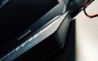 探究外星人15R2散热性能的研究（分析外星人15R2散热系统的效能及优化建议）