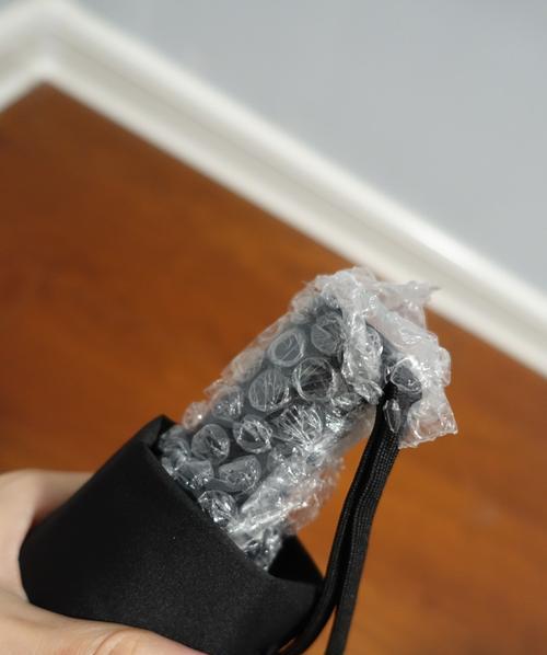 以品罗三轴怎么样？——探寻品罗三轴的特点与优势（体验高性能的品罗三轴，了解其创新设计和多功能应用）-第1张图片-数科之翼