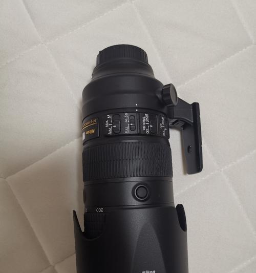 尼康70-200f4镜头的特点和使用经验（全景视野，超凡画质，尼康70-200f4镜头助您拍摄卓越作品）-第3张图片-数科之翼