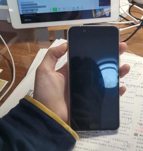 探索0pp0r9s手机的优势与特点（一款性能卓越的智能手机，让你体验极致用户体验）-第2张图片-数科之翼