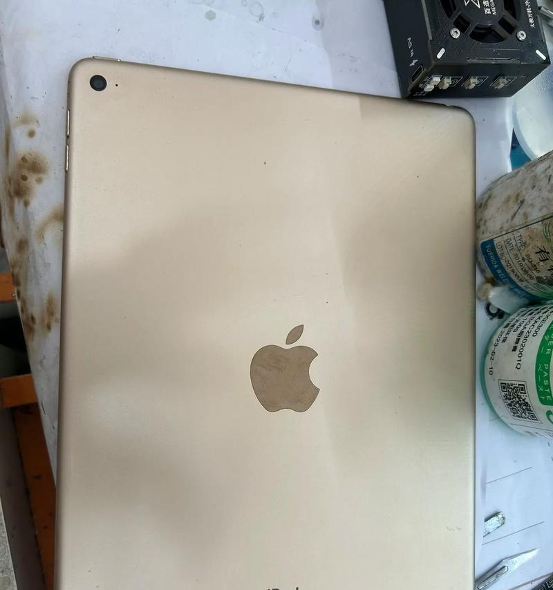 苹果平板iPad2的全面评测（性能强大、设计精美、使用便捷，了解苹果平板iPad2的一切）-第1张图片-数科之翼