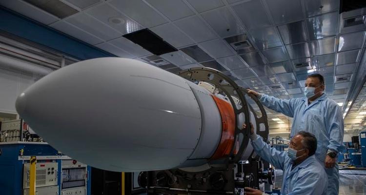 探索雷神公司（Raytheon）在军事科技领域的领先地位（揭秘雷神公司的技术创新与应用价值）-第2张图片-数科之翼