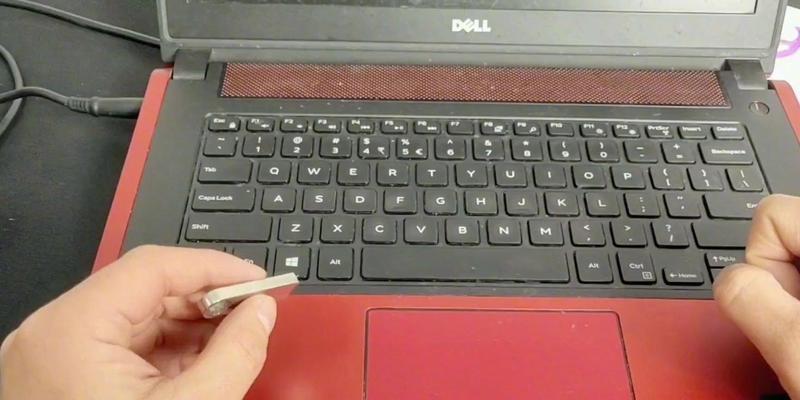 电脑重装蓝屏系统教程（一步步教你解决电脑蓝屏问题）-第2张图片-数科之翼