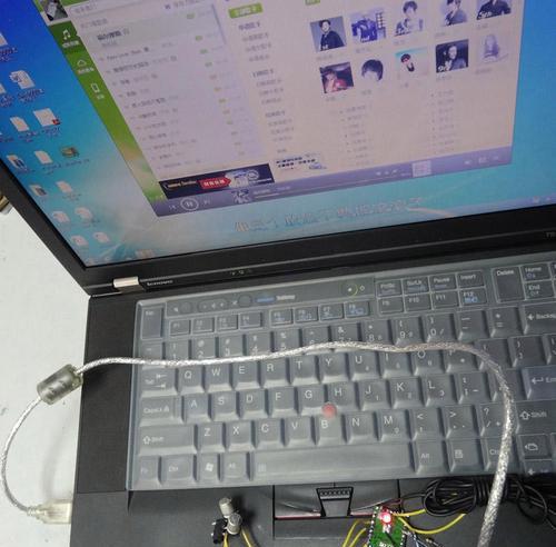 电脑耳机地线手工焊接教程（轻松学会电脑耳机地线的手工焊接技巧）-第1张图片-数科之翼