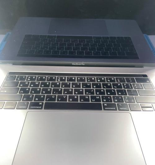 电脑主机开机显示扇型错误的原因与解决方法（扇型错误原因分析及解决方案）-第3张图片-数科之翼